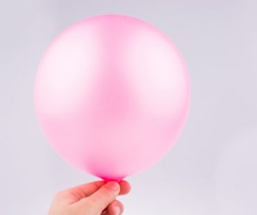 Ballongmage och svullen mage